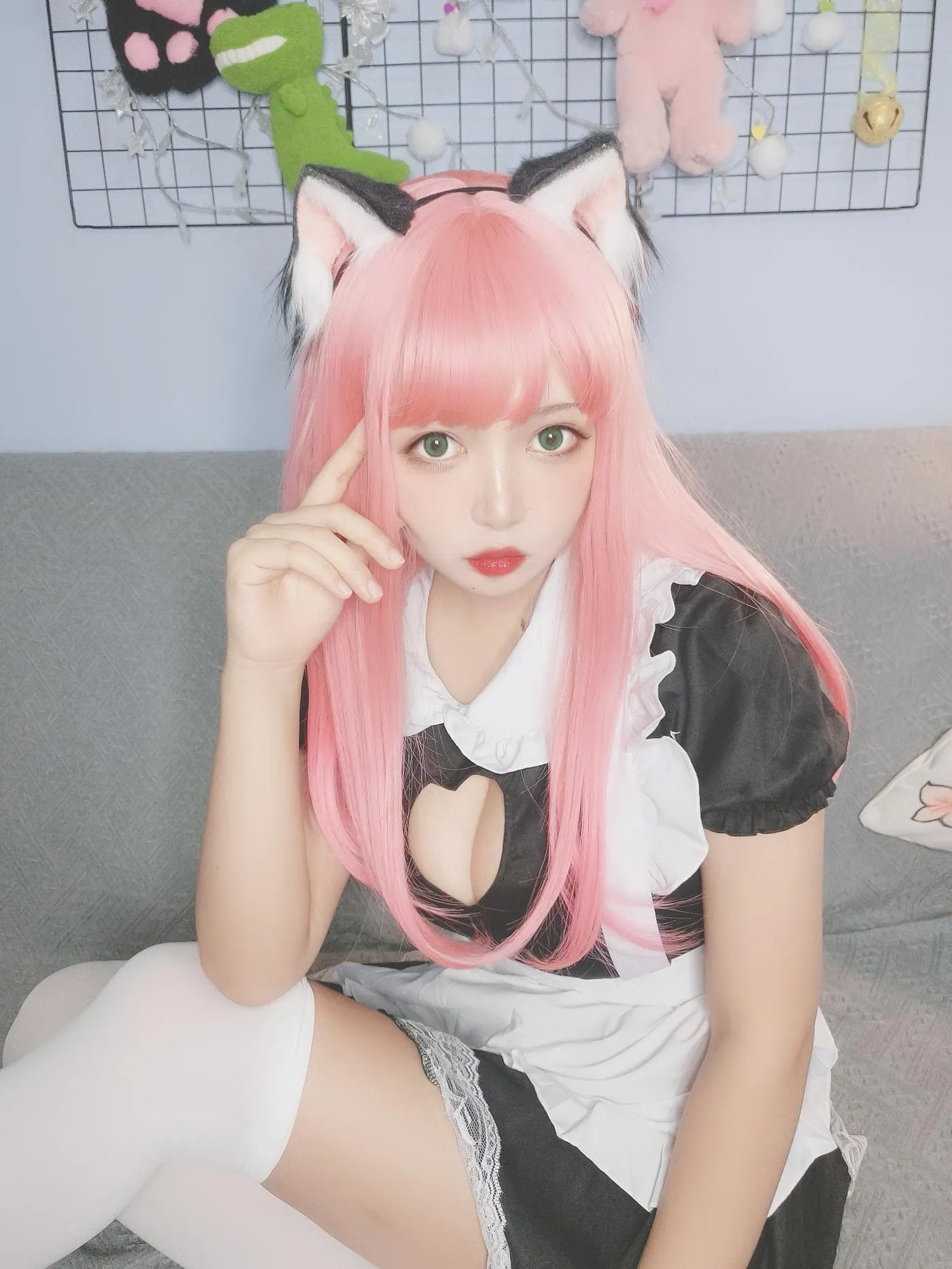 黑猫猫OvO – NO.08 猫女仆自拍 [13P]插图2